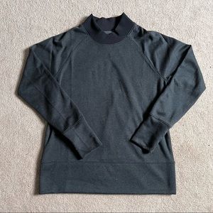 Under Armour ColdGear sweatshirt